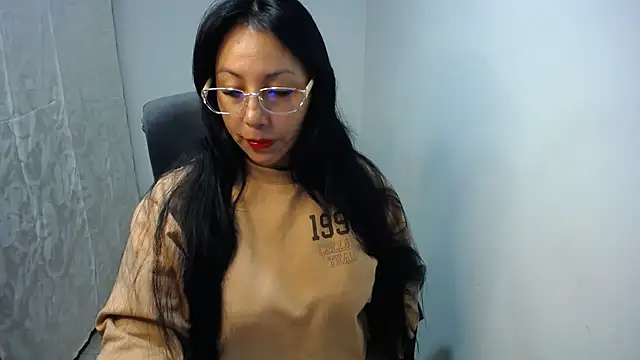 Snapshot of soyElena46 chatting on 03.10.26 soyElena46 online show from 03.10.26