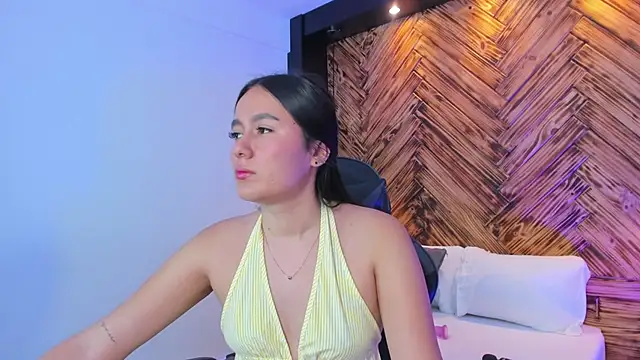 Snapshot of mia_slora chatting on 07.16.26 mia slora online show from 07.16.26