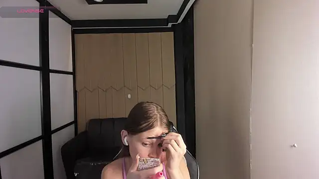 ElviraRosse1 online show from 01.13.26