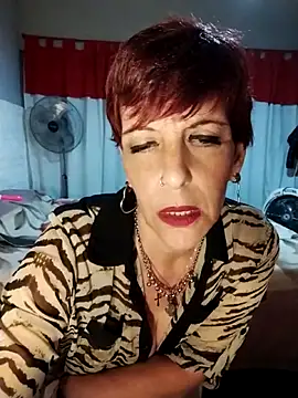 Snapshot of Juguetonafogosa5 chatting on 04.21.26 Juguetonafogosa5 online show from 04.21.26