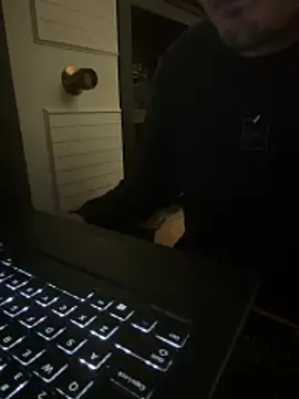 Snapshot of 2flimsy chatting on 02.08.26 2flimsy online show from 02.08.26