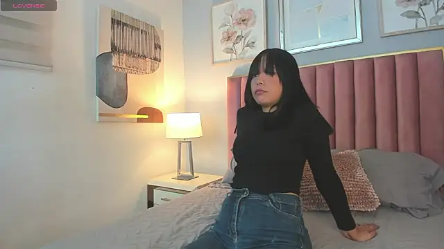 LiaRouse 1 online show from 02.03.26