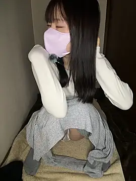 Snapshot of rin_15 chatting on 03.18.26 rin 15 online show from 03.18.26