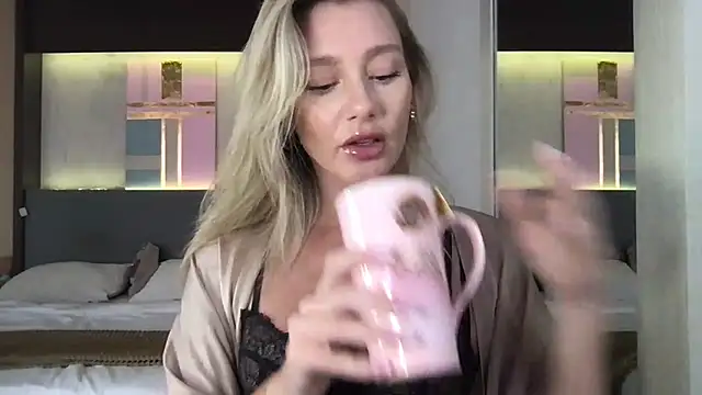 Snapshot of Stella_muse chatting on 07.24.26 Stella muse online show from 07.24.26