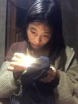 Snapshot of sun-shii chatting on 01.17.26 sun-shii online show from 01.17.26