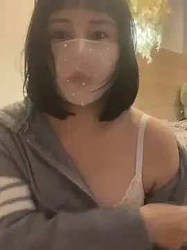 Snapshot of Mia-zhan chatting on 01.18.26 Mia-zhan online show from 01.18.26