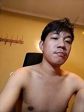 Snapshot of asian_guy67 chatting on 07.08.26 asian guy67 online show from 07.08.26