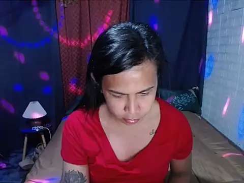 BriannaCruz24 online show from 04.30.26