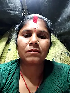 Hot di97 online show from 02.19.26