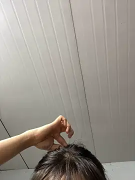 Snapshot of Bebun chatting on 02.25.26 Bebun online show from 02.25.26