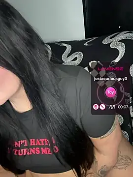 Snapshot of Miss_CurvesXXX chatting on 06.21.26 Miss CurvesXXX online show from 06.21.26