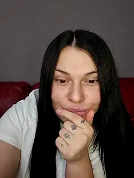 Snapshot of 9Alice chatting on 01.13.26 9Alice online show from 01.13.26