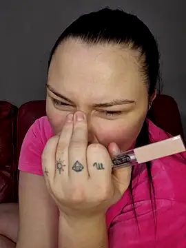 Snapshot of 9Alice chatting on 01.15.26 9Alice online show from 01.15.26