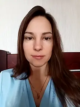 Snapshot of She-Moon chatting on 02.08.26 She-Moon online show from 02.08.26