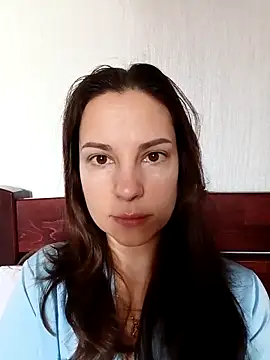 Snapshot of She-Moon chatting on 02.10.26 She-Moon online show from 02.10.26