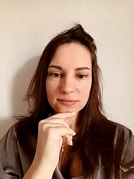 Snapshot of She-Moon chatting on 02.20.26 She-Moon online show from 02.20.26