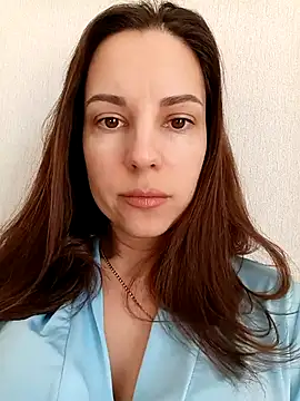 Snapshot of She-Moon chatting on 03.08.26 She-Moon online show from 03.08.26