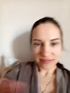 Snapshot of She-Moon chatting on 03.17.26 She-Moon online show from 03.17.26