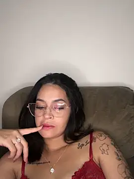 ilyanna online show from 02.04.26