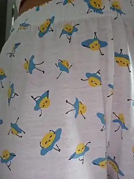 Virgin Pussy SquirtX online show from 03.22.26