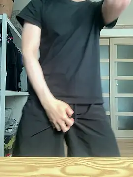 Snapshot of Alexkimsumin chatting on 06.05.26 Alexkimsumin online show from 06.05.26