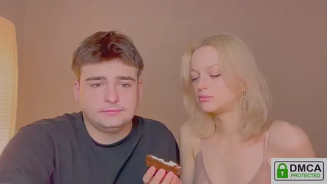 your molly mark  online show from 03.06.26