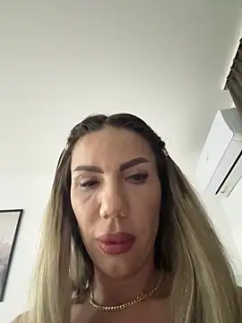 Missolevelvet online show from 02.08.26