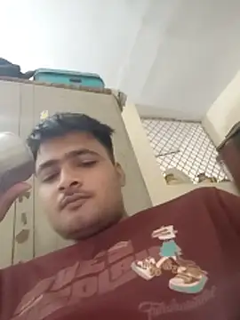 Snapshot of allumatar chatting on 05.25.26 allumatar online show from 05.25.26