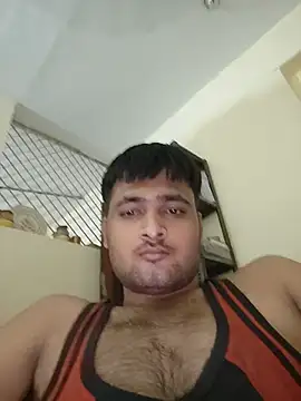 Snapshot of allumatar chatting on 05.28.26 allumatar online show from 05.28.26