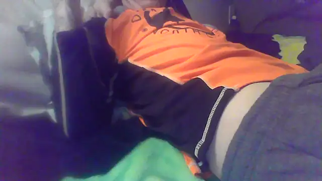 Snapshot of HungandHynotic chatting on 02.20.26 HungandHynotic online show from 02.20.26