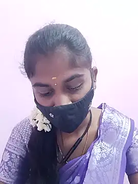 Snapshot of Tamil_Hot_RoyalQueen chatting on 05.22.26 Tamil Hot RoyalQueen online show from 05.22.26