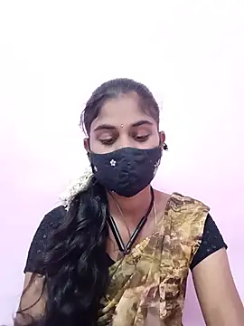 Snapshot of Tamil_Hot_RoyalQueen chatting on 06.08.26 Tamil Hot RoyalQueen online show from 06.08.26