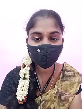 Snapshot of Tamil_Hot_RoyalQueen chatting on 06.12.26 Tamil Hot RoyalQueen online show from 06.12.26