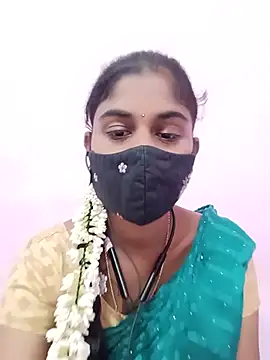 Snapshot of Tamil_Hot_RoyalQueen chatting on 06.19.26 Tamil Hot RoyalQueen online show from 06.19.26