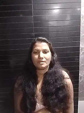 Snapshot of Loveina_horny chatting on 01.13.26 Loveina horny online show from 01.13.26