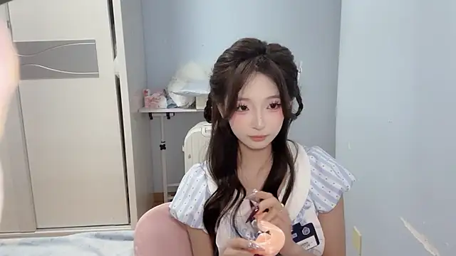 1X-NanNan online show from 03.29.26