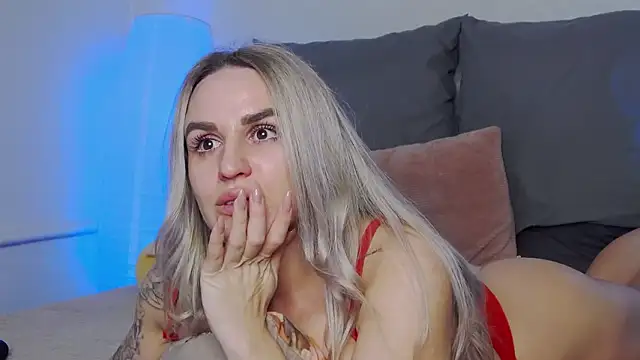 Snapshot of _KSmith_ chatting on 02.03.26 KSmith online show from 02.03.26