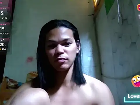 Snapshot of HugeAgatha chatting on 05.16.26 HugeAgatha online show from 05.16.26