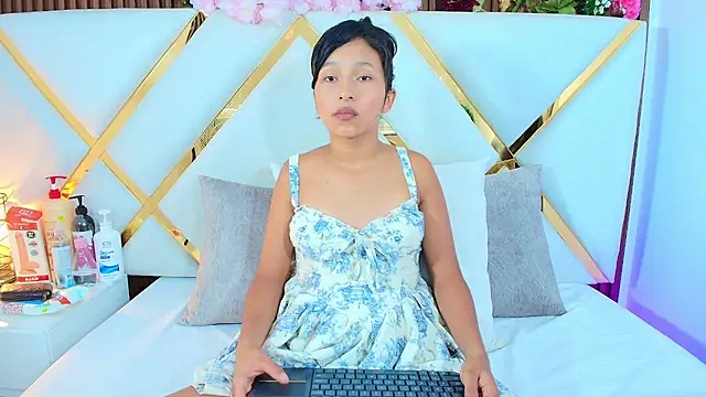 Real virgin Pussy online show from 08.03.26
