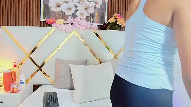 Real virgin Pussy online show from 08.06.26