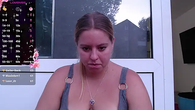 Mia lou05 online show from 07.12.26
