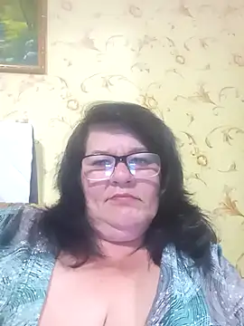 Snapshot of NysiOlsen chatting on 05.18.26 NysiOlsen online show from 05.18.26