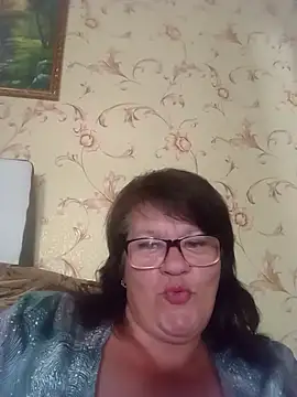 Snapshot of NysiOlsen chatting on 06.28.26 NysiOlsen online show from 06.28.26