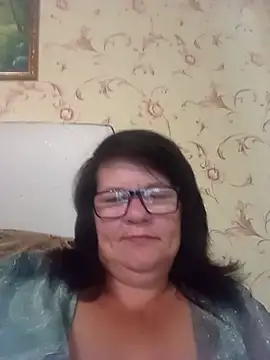 Snapshot of NysiOlsen chatting on 08.02.26 NysiOlsen online show from 08.02.26