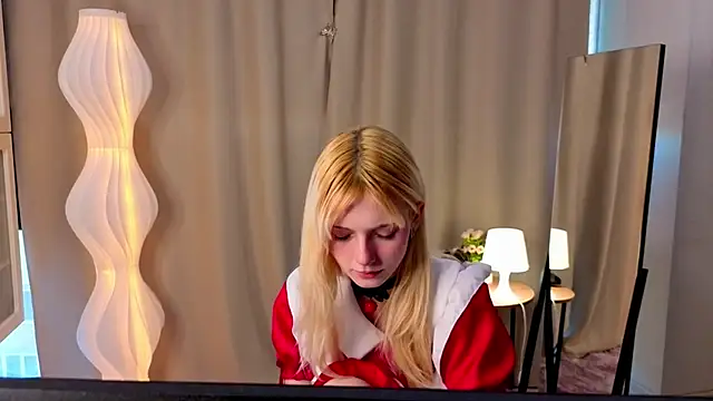 Snapshot of JuanaSumma chatting on 02.10.26 JuanaSumma online show from 02.10.26