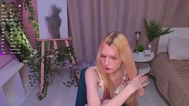 JuanaSumma online show from 04.29.26