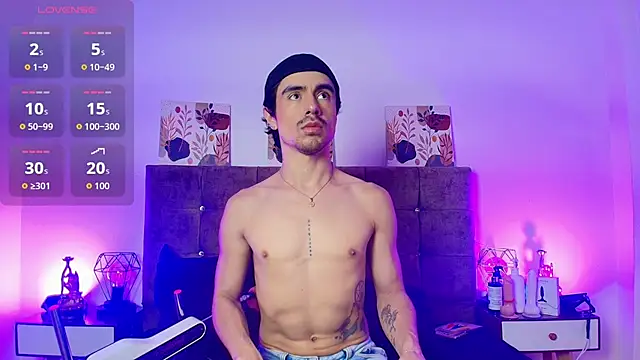 Ethan Briggs  online show from 07.09.26