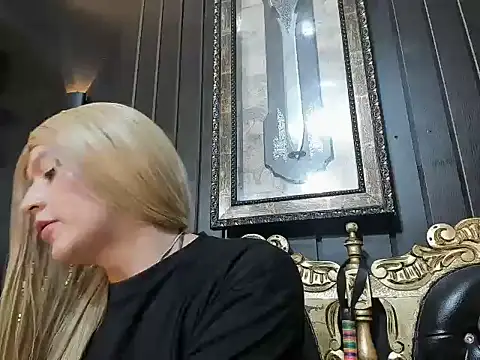 Snapshot of Gomory_Niix chatting on 07.29.26 Gomory Niix online show from 07.29.26
