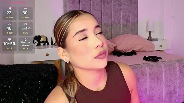 Lucy Carson  online show from 02.20.26