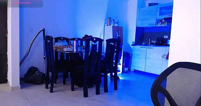 Pretty  Milf online show from 02.19.26